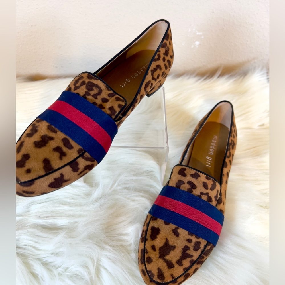 Madden Girl Sabella Flat Leopard Loafers with Blue & Red Stripes. Size 6.5M